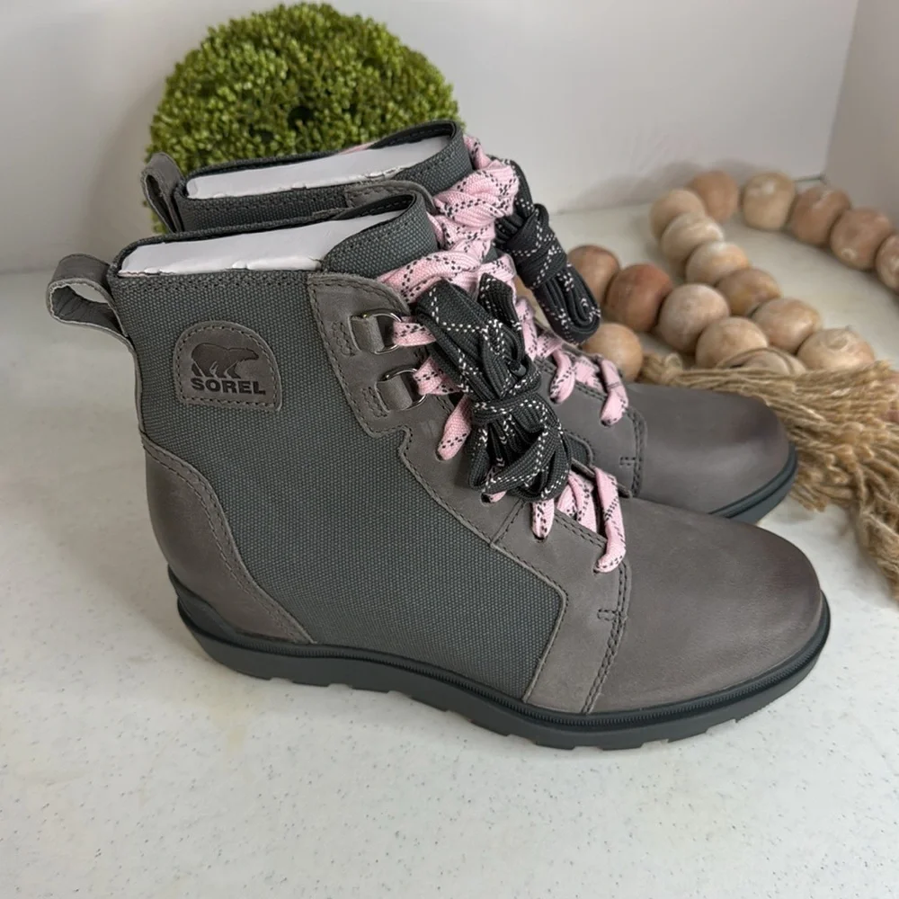 Sorel Women’s Evie II NW Lace Bootie – Quarry, Grill Size 7.5